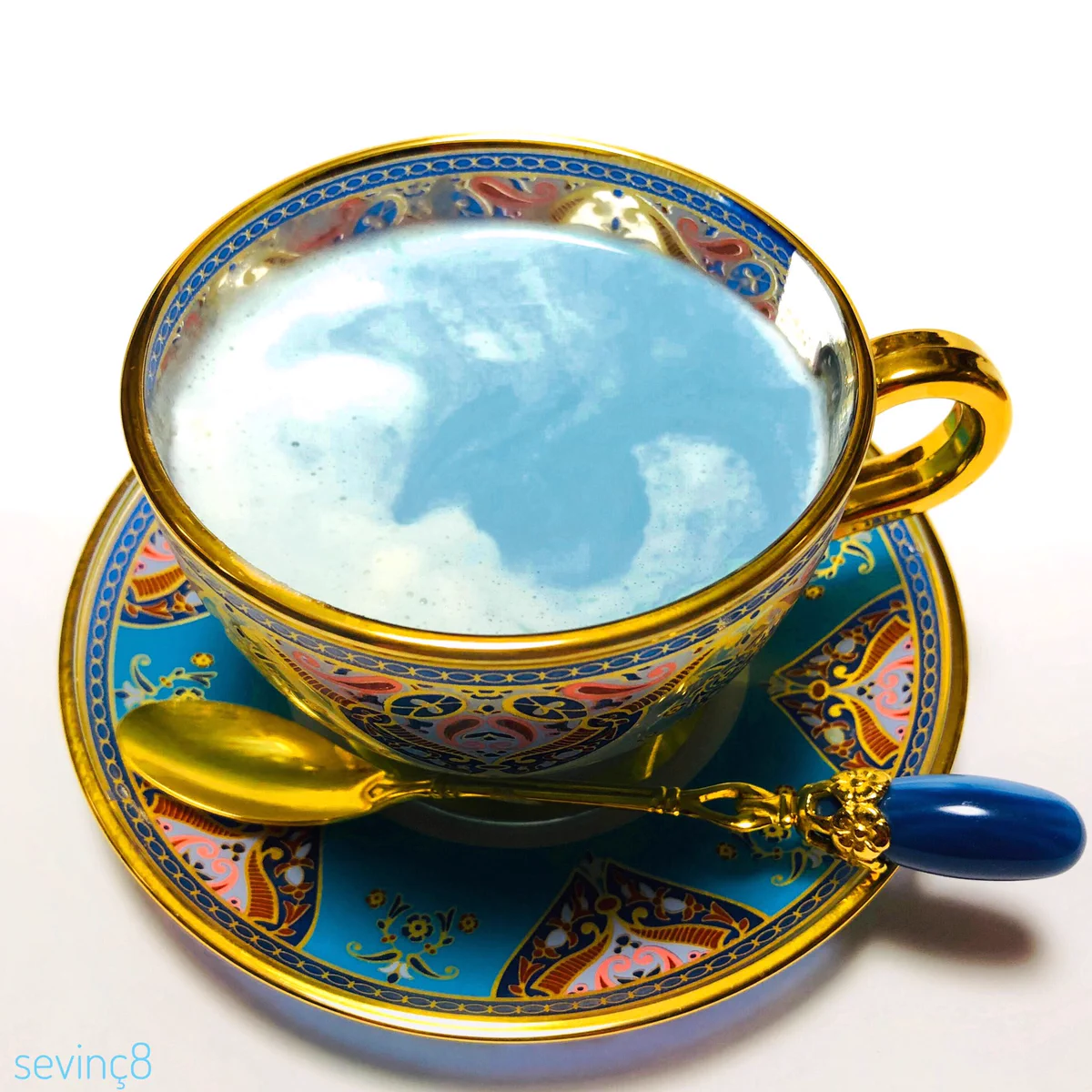 青空ミルクティー！！海外でも流行っているみたい！