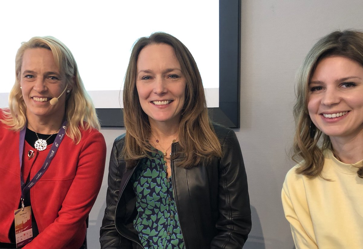 evasparr's tweet photo. My ⭐️ ex- colleague @Elainegrunewald  on the utopia and dystopia panel at #WITSthlm2019. Can #AI help give us a better sustainable future? @AISustCenter https://t.co/ReYO5SQbVi