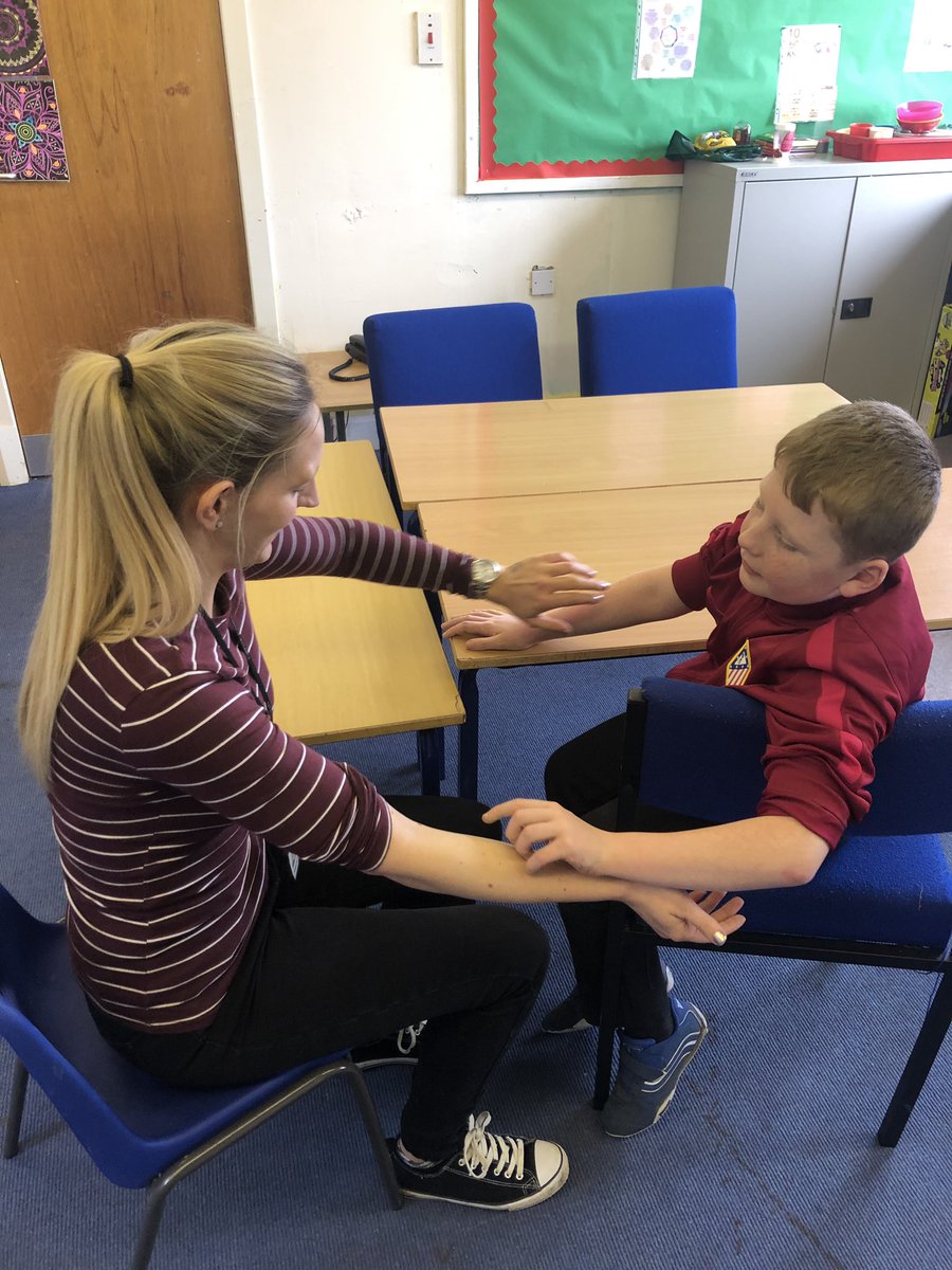 Friday relaxation @oxgangschool <a href="/IWBSFalkirk/">Inclusion&Wellbeing</a> #Watchusgrow