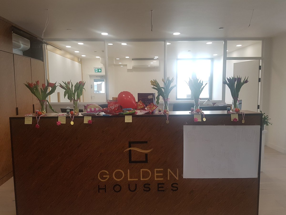 WomanTheBuilder's tweet photo. Happy International Women Day.  This is how men in our office celebrated us. They said as well how pleasant and inspiring balanced environment is. They are right, diverse teams are better teams. Let's celebrate https://t.co/Mzau3xgMNc