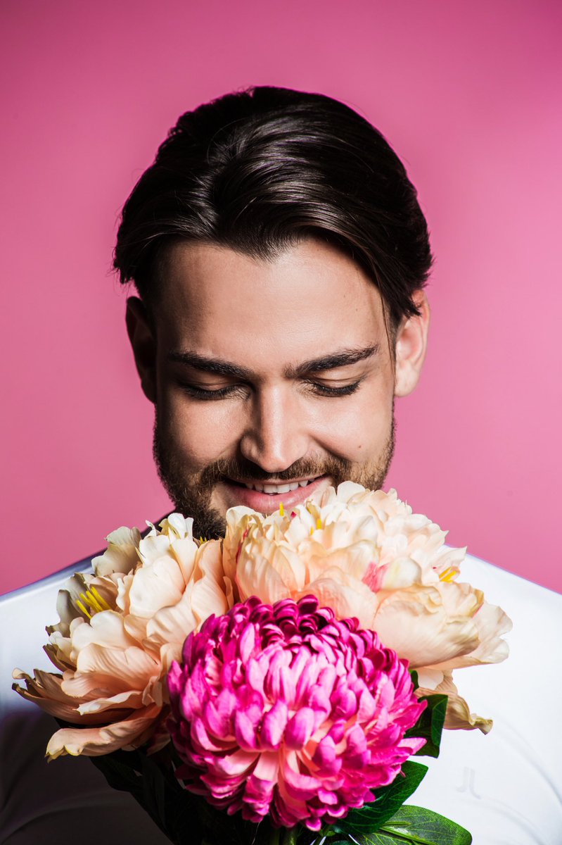 Valerio_Scanu tweet picture