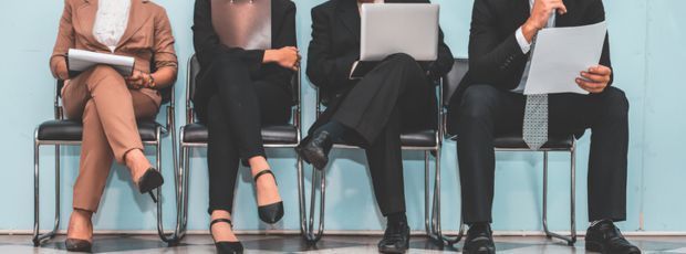 Pour lutter contre le turnover des cadres, les entreprises ont de plus en plus recours au #recrutement prédictif. Explications ➠hbrfrance.fr/chroniques-exp… #RH #Travail