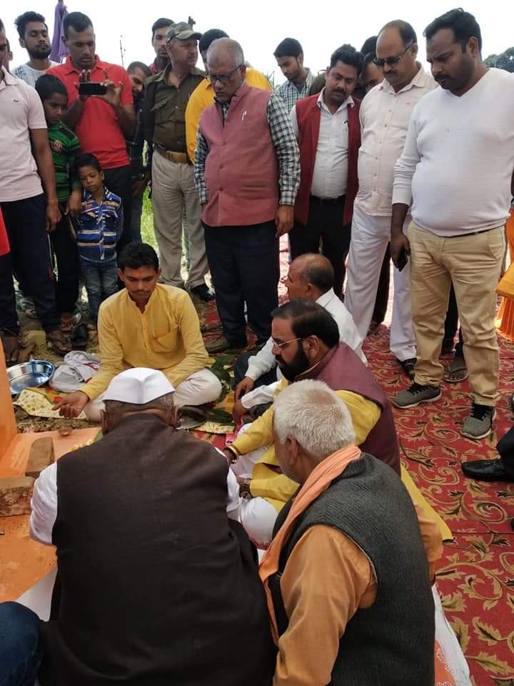 dineshbjp09's tweet photo. अपनी विधानसभा केराकत के ग्रामसभा पचवर में #InternationalWomensDay के मौके पर राजकीय इण्टर कॉलेज का शिलान्यास किया.

आशा है कि इस क्षेत्र की तमाम बेटियों को इसके बनने से सुविधा होगी जो आगे की पढ़ाई के लिए लंबी दूरी तय करने को विवश थीं.

#NariShakti4NewIndia https://t.co/SpFgwuVvVY