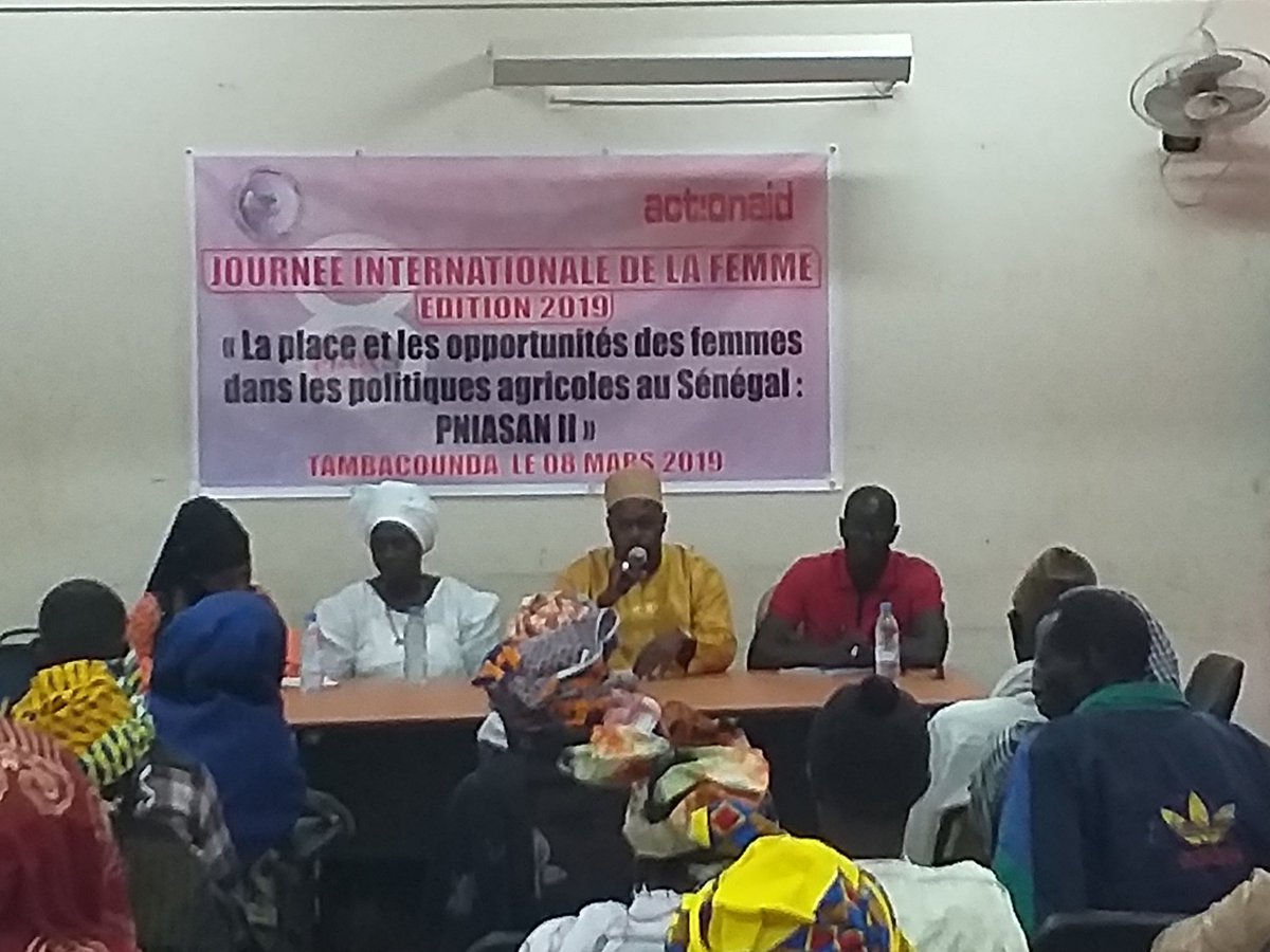 aprovag's tweet photo. Célébration de la Journée Internationale de la Femme
#kebetu #Journéedesfemmes #WomensDay @H3000EastAfrica @rikolto @ActionaidSN @activista @COCOGEP1 @CADDdjirnda @HORIZONT3000 https://t.co/TZhftDQLe4