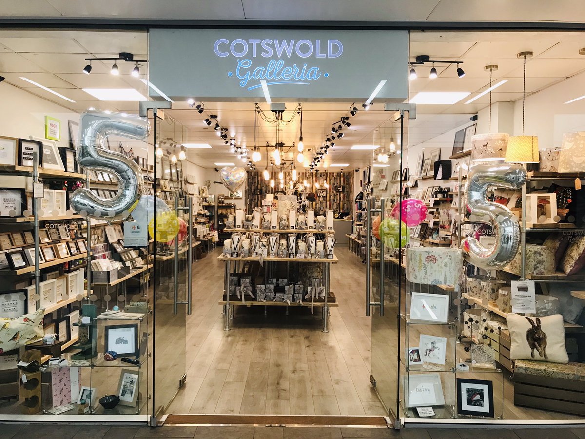 cheltcollective's tweet photo. Along with it being international Woman’s Day. It’s also our 5th Birthday 🎉🎉. We are going to be surprising some of our customers throughout the next 3 days.  Come along and join in the fun. #InternationalWomensDay #regentarcade https://t.co/p38RfS0gT6