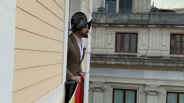 Mortimer_Fu's tweet photo. —¡CHOY MAGNETO, EL PAYACHO MUTANTE!
—Santiago, por Dios, entra en casa que se van a reír los vecinos.
—¡CALLA, LOBECHNO! https://t.co/1pCFksMtlU