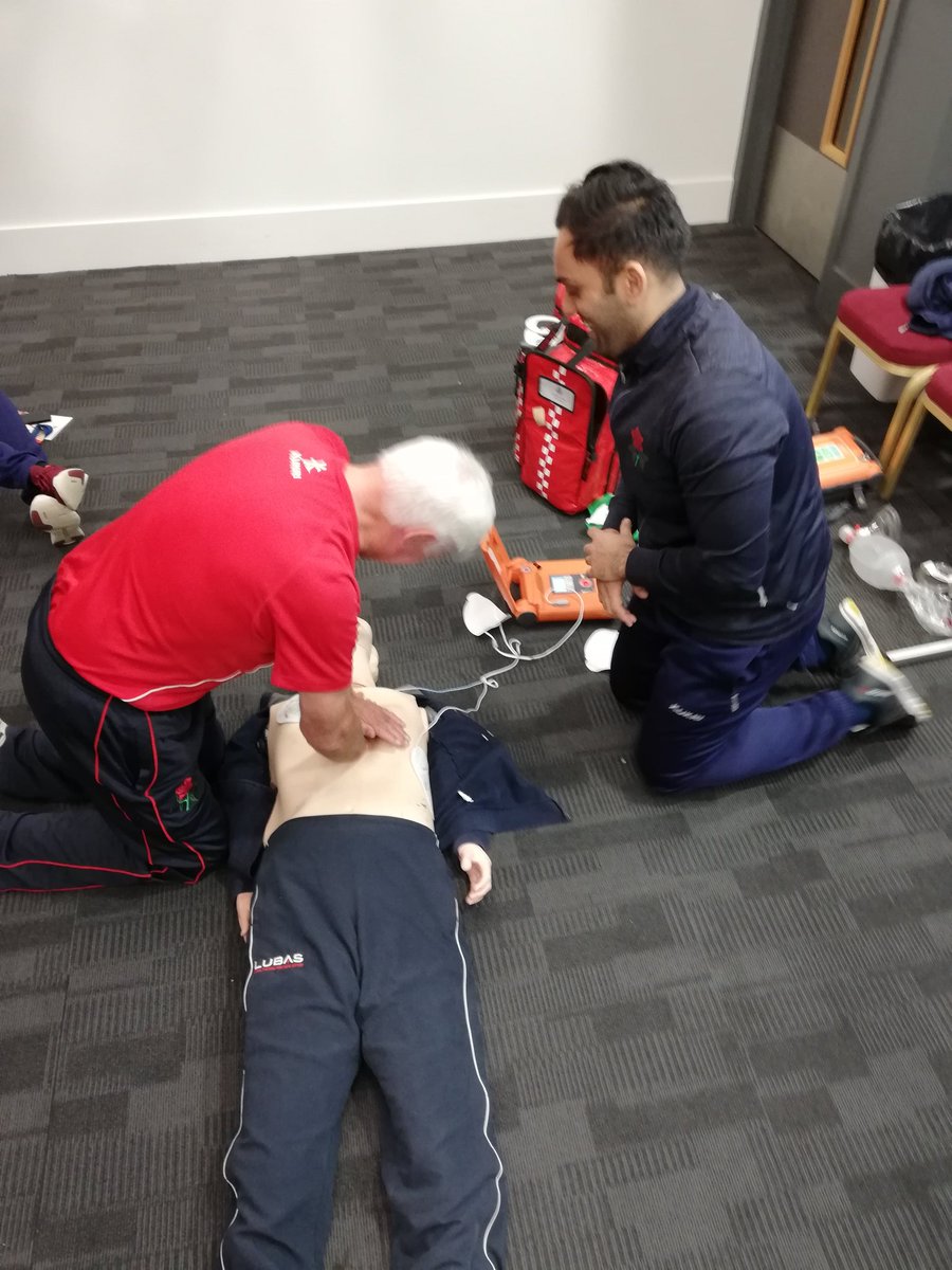 Lubasmedical's tweet image. Really enjoyed delivering our #cricketsafe #firstsid course to the academy coaches @lancscricket 🏏 Excellent engagement and participation from all 👏🏼👏🏼