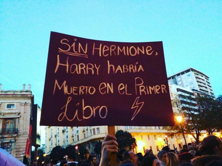 mario_casas_'s tweet photo. #felizdiadelamujer #8M https://t.co/Wn0l5uM2ag
