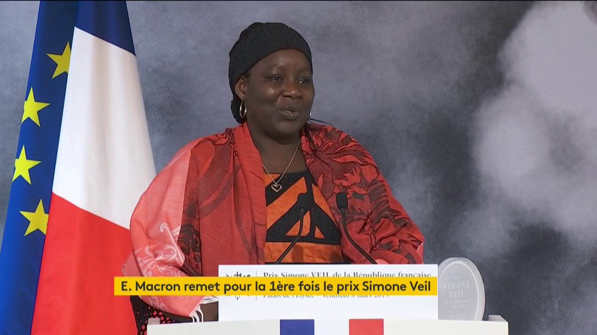 franceinfo tweet media