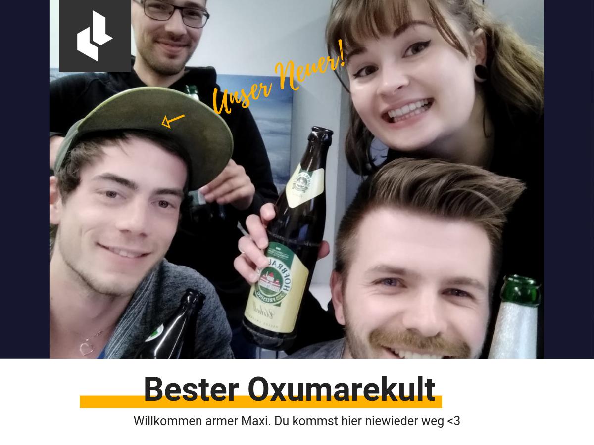 digitalwunderio's tweet photo. Wir haben ‘nen Neuen! Bester Mann passt perfekt zu uns. Warum? 50% des Teams waren während des Vorstellungsgesprächs haubenvoll und er will trotzdem bei uns arbeiten! Maxi mag: Autos, seinen neuen Arbeitsplatz. Mag nicht: Knollensellerie (!), Mindestlohn. https://t.co/P2gUmiLGLc