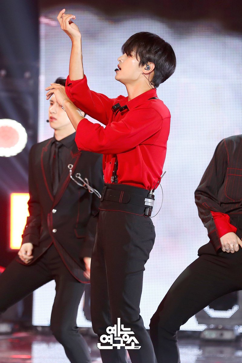 Day 5In case you forget Cha Hakyeon is a dancer... and HE IS GOOD.