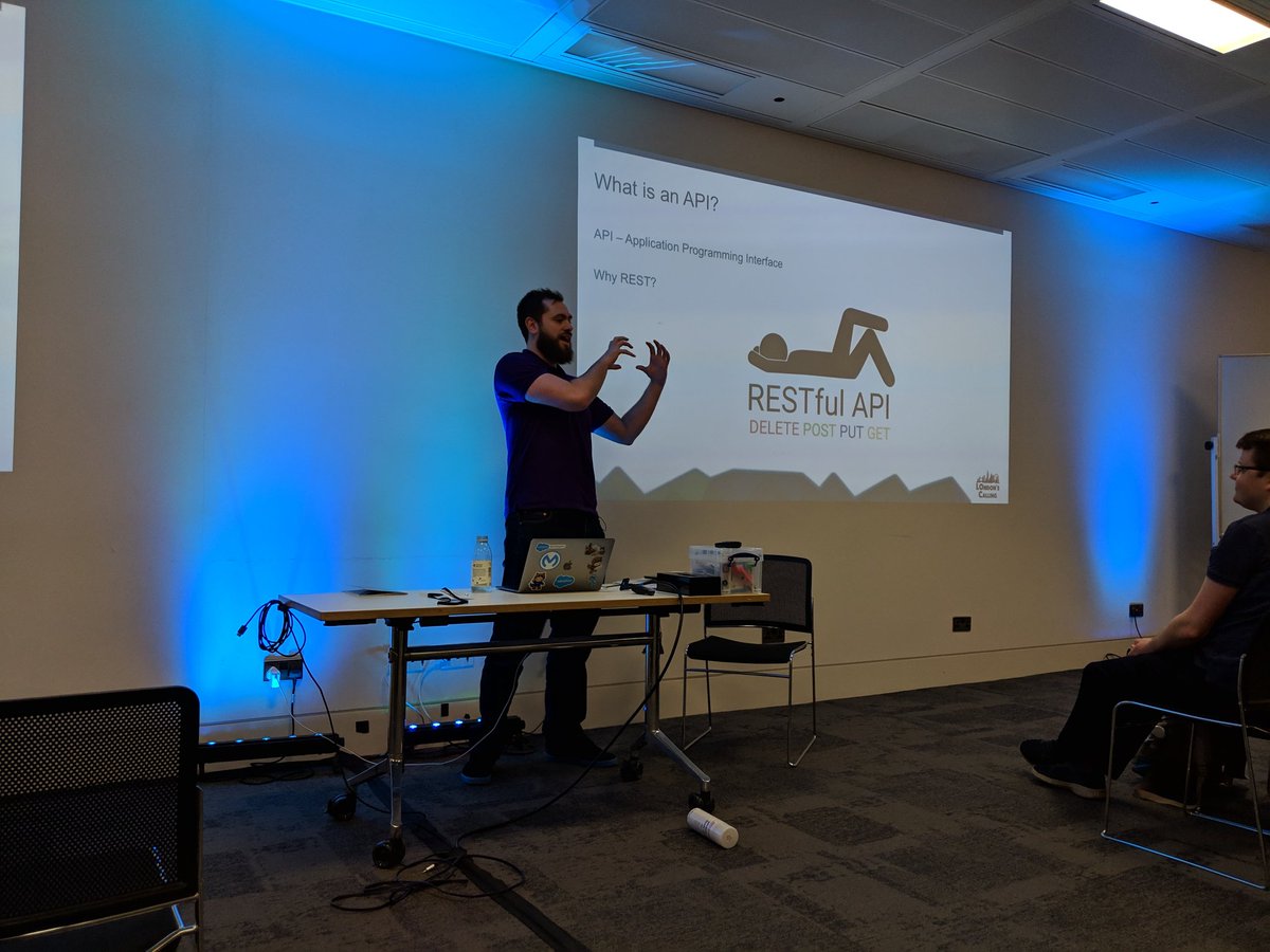 kelly_kite's tweet photo. Cheer Leading duties DONE!!! #LDNsCall19 #Mulesoft https://t.co/TGd4Fc6LMZ