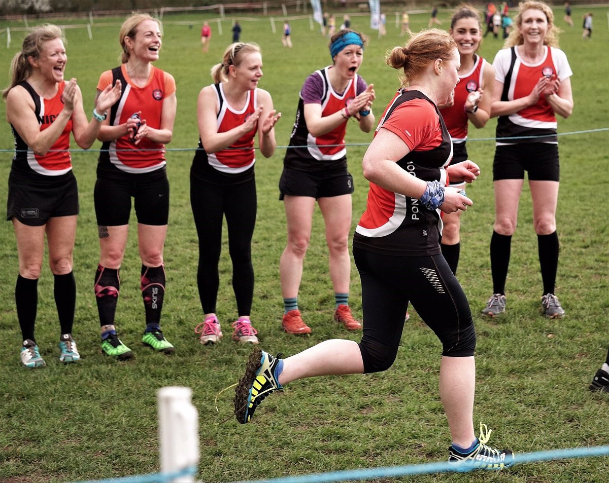 OurSquadCymru's tweet photo. Women supporting women ♀️ 💞 

This pic of Pont-y-Pwl team mates cheering on @katie_allen is bound to put a smile on your face 
Bydd y llun hwn yn rhoi gwên fawr ar dy wyneb 😁 

#IWD2019 #OurSquad #Amdani 

@ Gwent League Cross Country
 @PontypoolRunner @RunWales https://t.co/LNBOXipGOg