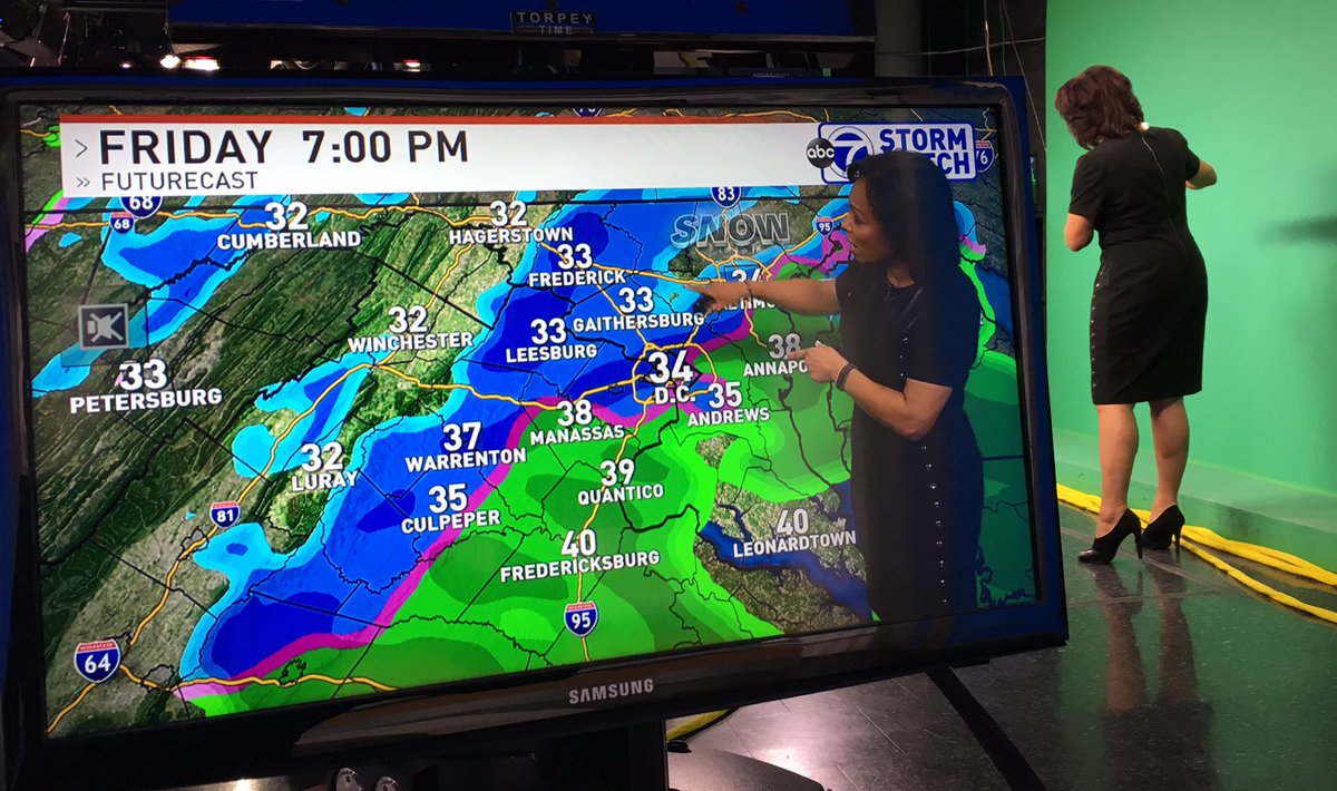 Jessob_Reisbeck's tweet image. Tracking, what could make for a messy evening commute! 
@VJohnsonABC7 &amp;amp; @ABC7EileenW have the #WintryMix details on @ABC7GMW! @ABC7News