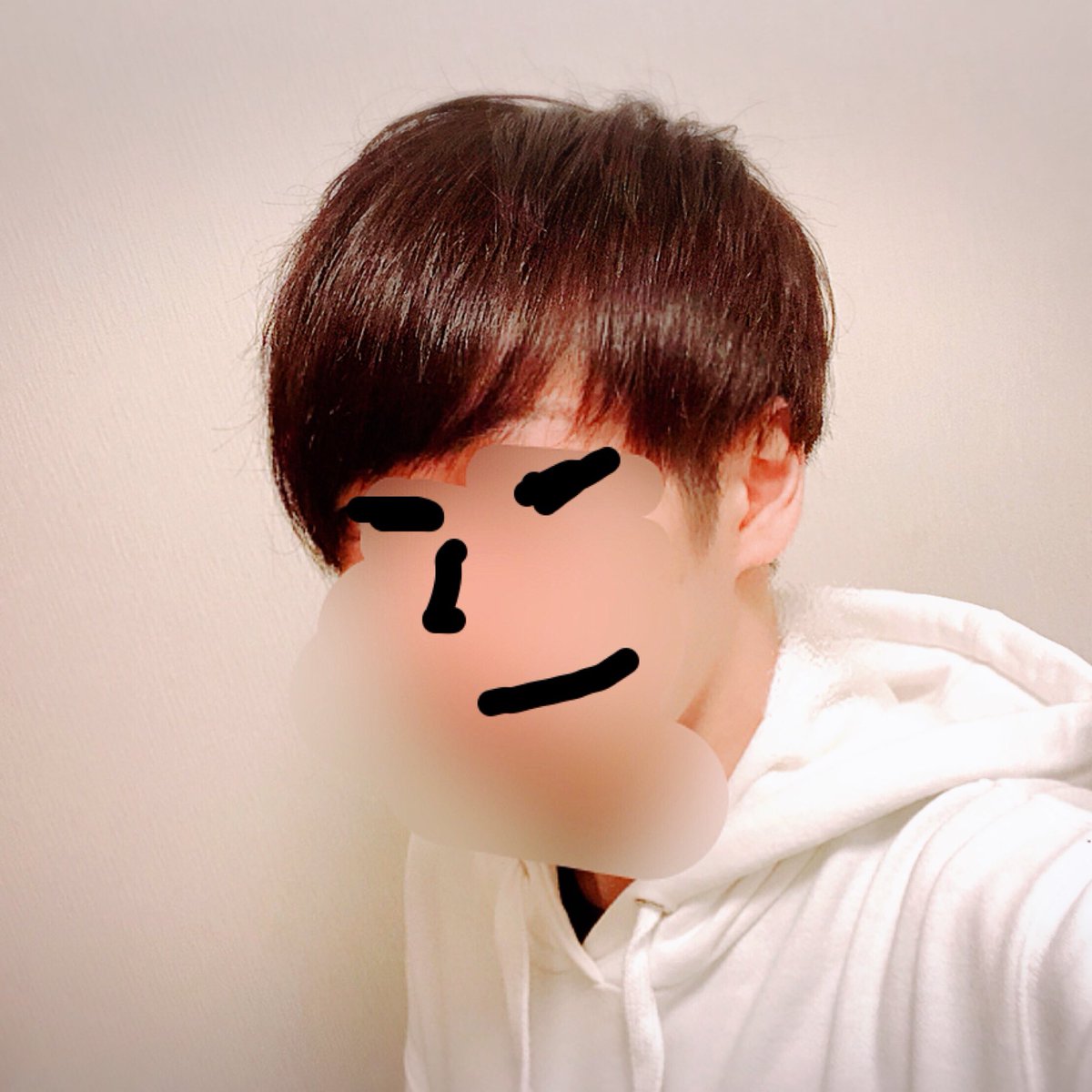 藤原亮明 ちありす うたちる 髪切ってアシメにしてもらったんだけど長いほうが中途半端でただのバランス悪い感じになっててわろ 藤原亮明 ちありす うたちる 髪切ってアシメにしてもらったんだけど長いほうが中途半端でただのバランス悪い感じになっててわろ