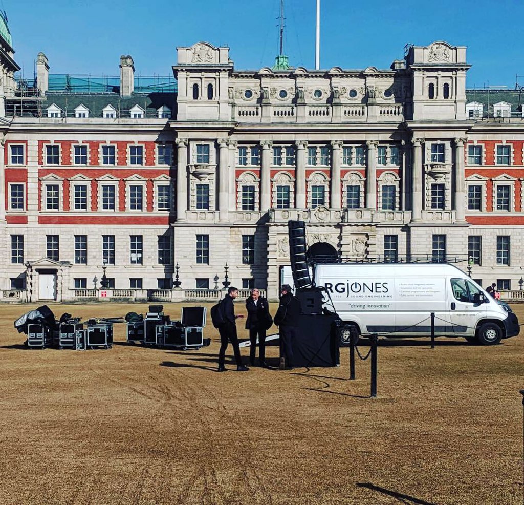 RGJonessoundeng's tweet photo. Happy #InternationalWomensday. Early start for 100 years of #womeninthemet at #horseguardsparade. @MartinAudioLtd #mlamini #balanceforbetter https://t.co/mYYczm9B6e