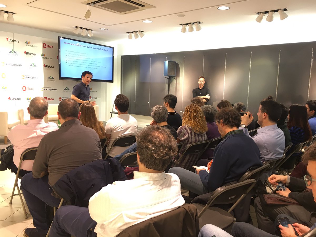 txsantos's tweet photo. Los emprendedores y startups son el plan B de la economia de un pais. #StartupWeekBIO @raul_otaolea @gorkamunecas https://t.co/i9ovyaNBRN