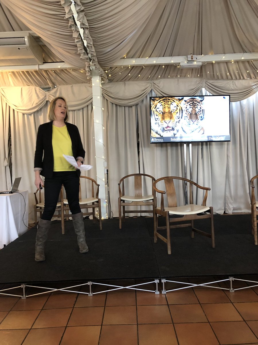 The_ChicStylist's tweet photo. Celebrating #IWD2019 with @butterflies2019 #aspinallfoundation #portlympne #aspinalfoundation. Amazing amazing amazing!! https://t.co/rfILeGnMuv