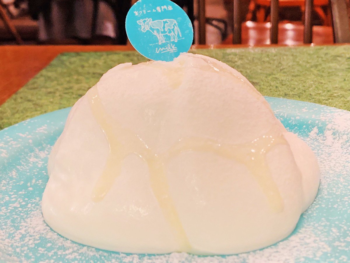 むにぐるめ 関東 生クリーム専門店 Milk Cafe 東京 原宿駅から徒歩7分 生クリームまみれの ふわとろ シフォンケーキ を食べられるお店 北海道産の生クリームを使用したシフォンケーキはふわとろ食感が最高 濃厚な味わいを楽しみながらメープル むにぐるめ 関東 生クリーム専門店 Milk Cafe 東京 原宿駅から徒歩7分 生クリームまみれの ふわとろ シフォンケーキ を食べられるお店 北海道産の生クリームを使用したシフォンケーキはふわとろ食感が最高 濃厚な味わいを楽しみながらメープル