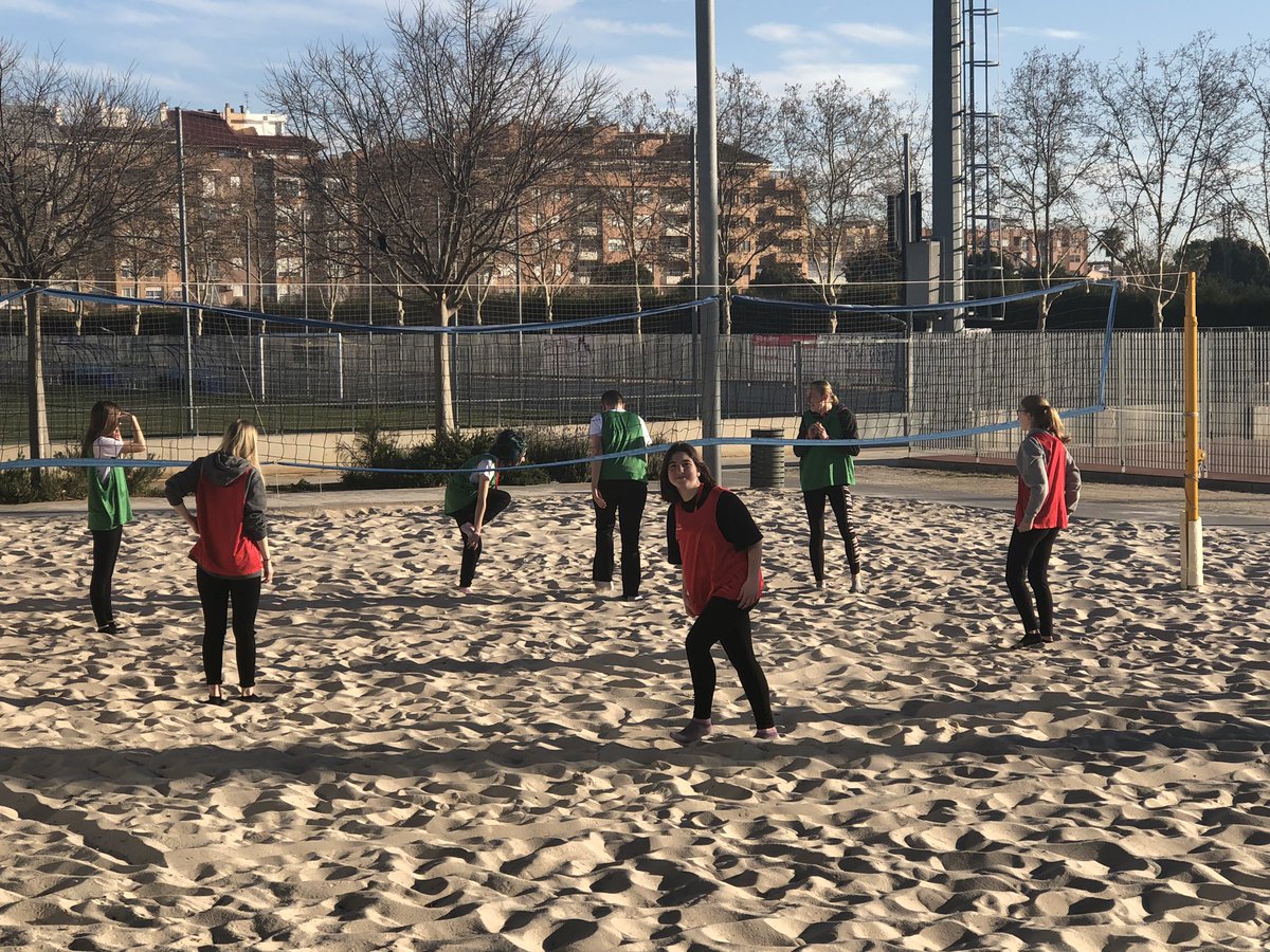 gymzosimA's tweet photo. 5nd Day 4th Mobility - Alaquas-Spain- #Agenda2030: That’s our challenge!  #ERASMUSPlus students - sports activities https://t.co/IvQMmhlxBA