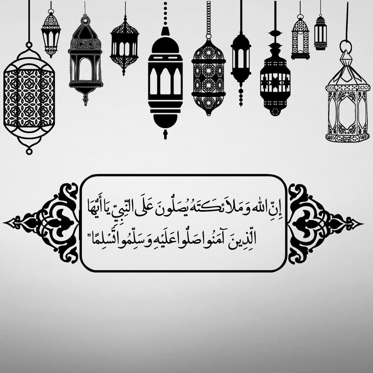 2015Vv108's tweet photo. #جمعه_مباركه https://t.co/PdgeM7kpV6