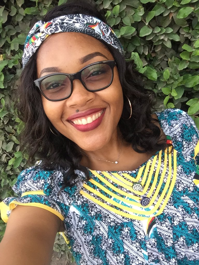 aguyolande's tweet photo. Heureuse Journée Internationale des Droits de la Femme 👑✨
« Croisade contre les inégalités des sexes: s’arrimer à la nouvelle impulsion »
#HappyWomensDay2019 #08Mars #8mars2019 #BafangPositive #TchopIsBae #SmileEveryday #BePositive #Twitter237 😘😁 https://t.co/xL67QXNAly