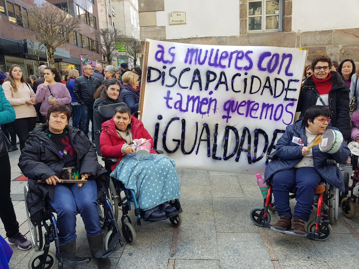 Está pasando!! As mulleres con discapacidade tamen queremos igualdade!💪💪
#APAMP Tamén Para!!
#DíaInternacionaldamuller #8M