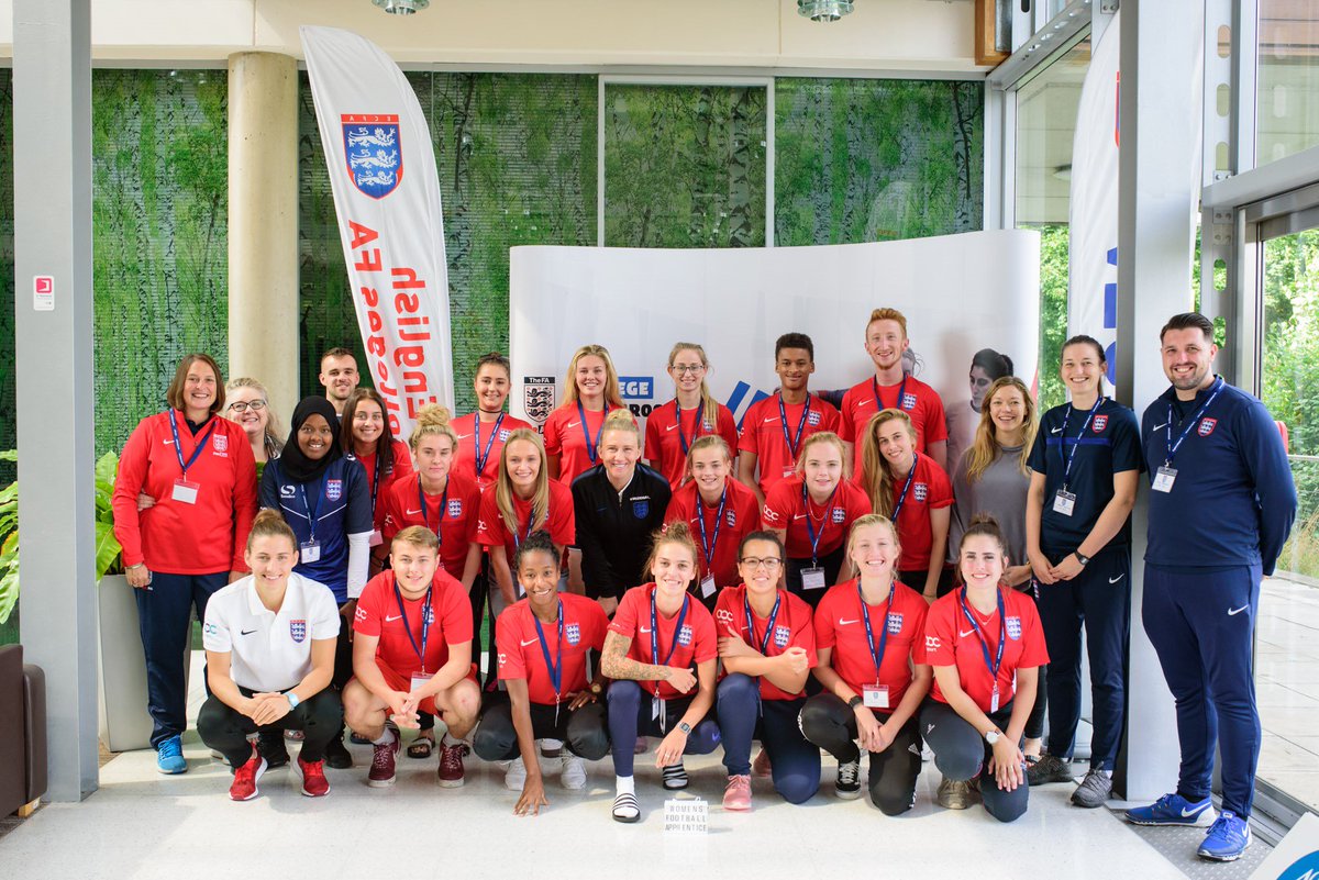 On #IWD2019, we want to take a moment to say a massive thank you to our 17 FA Women’s Football Apprentices who are tasked with engaging new female participants &amp; developing new female leaders across the sector. Keep up the incredible work! #BlazeATrail #BalanceforBetter