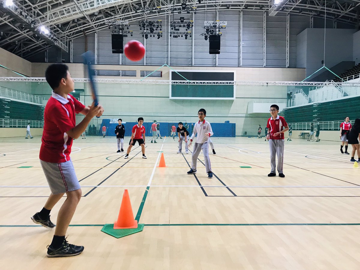 DanyjPE's tweet photo. Batter up! Great time learning new games from @PLAY_Educator and teaching our students alongside @DomMasters88 #rainorshine  #strikingandfielding #TISmacao https://t.co/X4HXcOIUYu