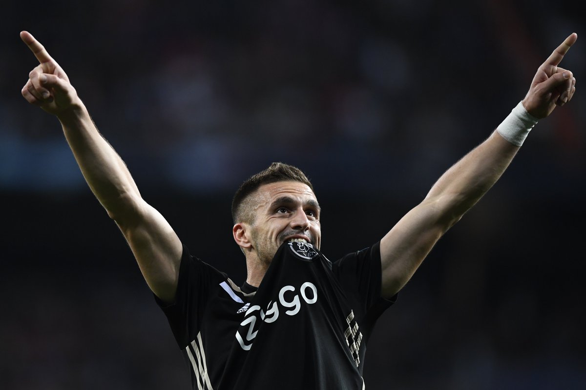 brfootball's tweet photo. Two assists, one goal 💥

Dusan Tadic is the #UCL Player of the Week https://t.co/qOdG0prN7e