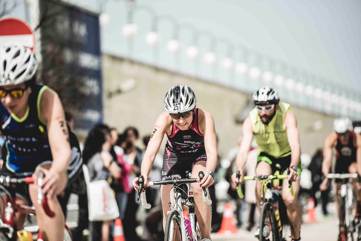 RevoTriathlon's tweet photo. They are strong 💪, smiling 😊 and competitive 🏊‍♀️🚴‍♀️🏃‍♀️

We ❤️ #women #triathlete

#8Marzo #FestadellaDonna #triathlon #love #InternationalWomansDay https://t.co/TjP5jZt7kO