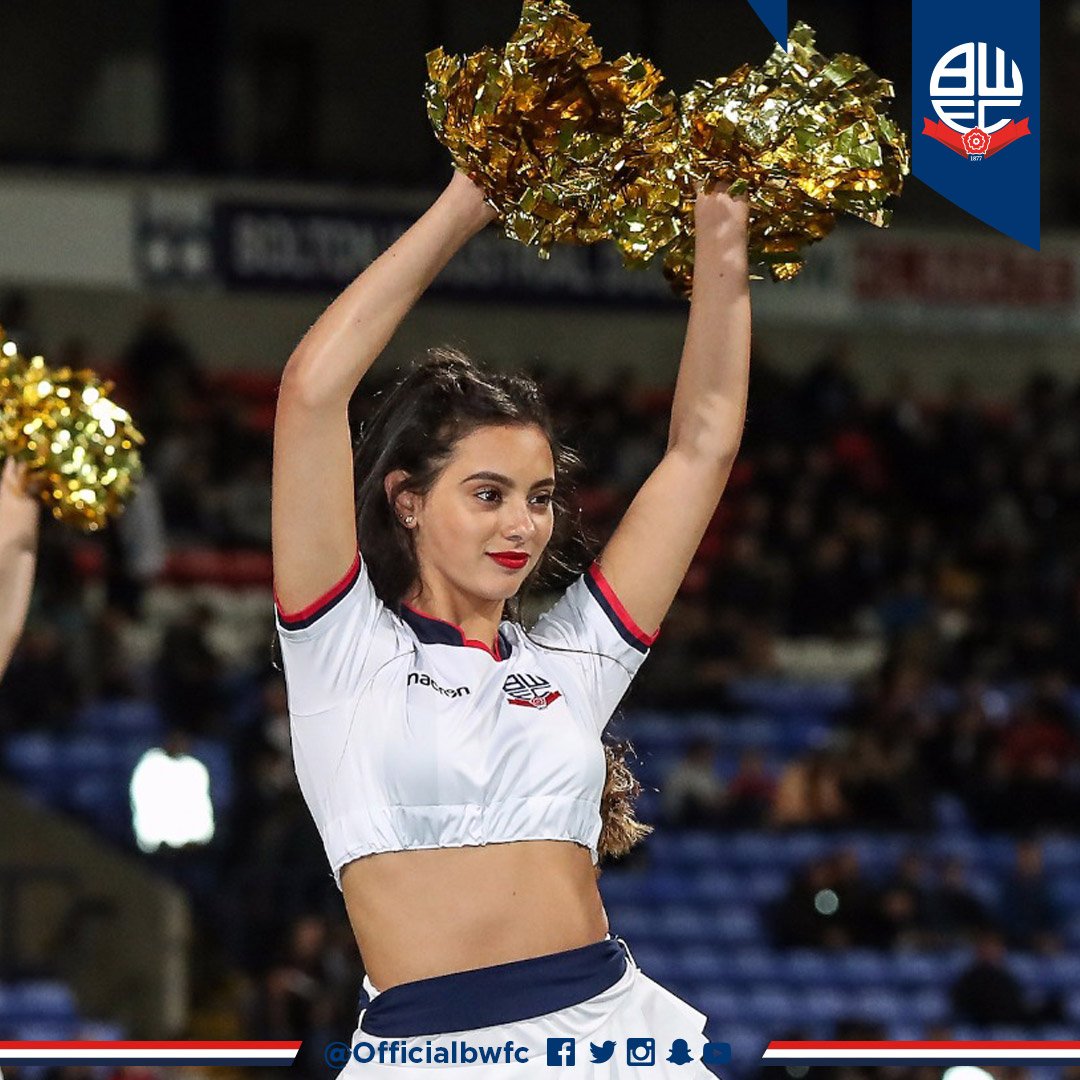 OfficialBWFC's tweet photo. Happy #InternationalWomensDay to Wanderers fans around the world!

#BWFC 🐘🏰 https://t.co/LcDobBXAUz