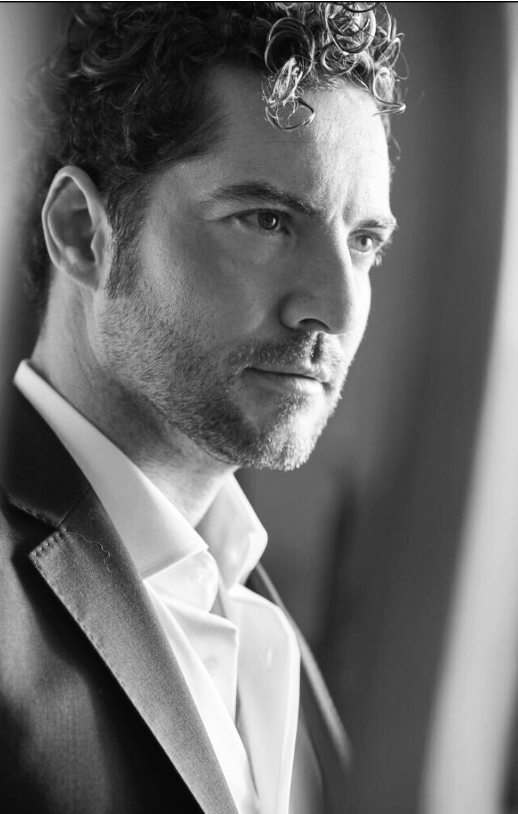 davidbisbal's tweet photo. Igualdad hoy y siempre. Y aunque aún queda camino por recorrer, hagámoslo juntos. Feliz Día de la Mujer! https://t.co/NNXC8rb7tW
