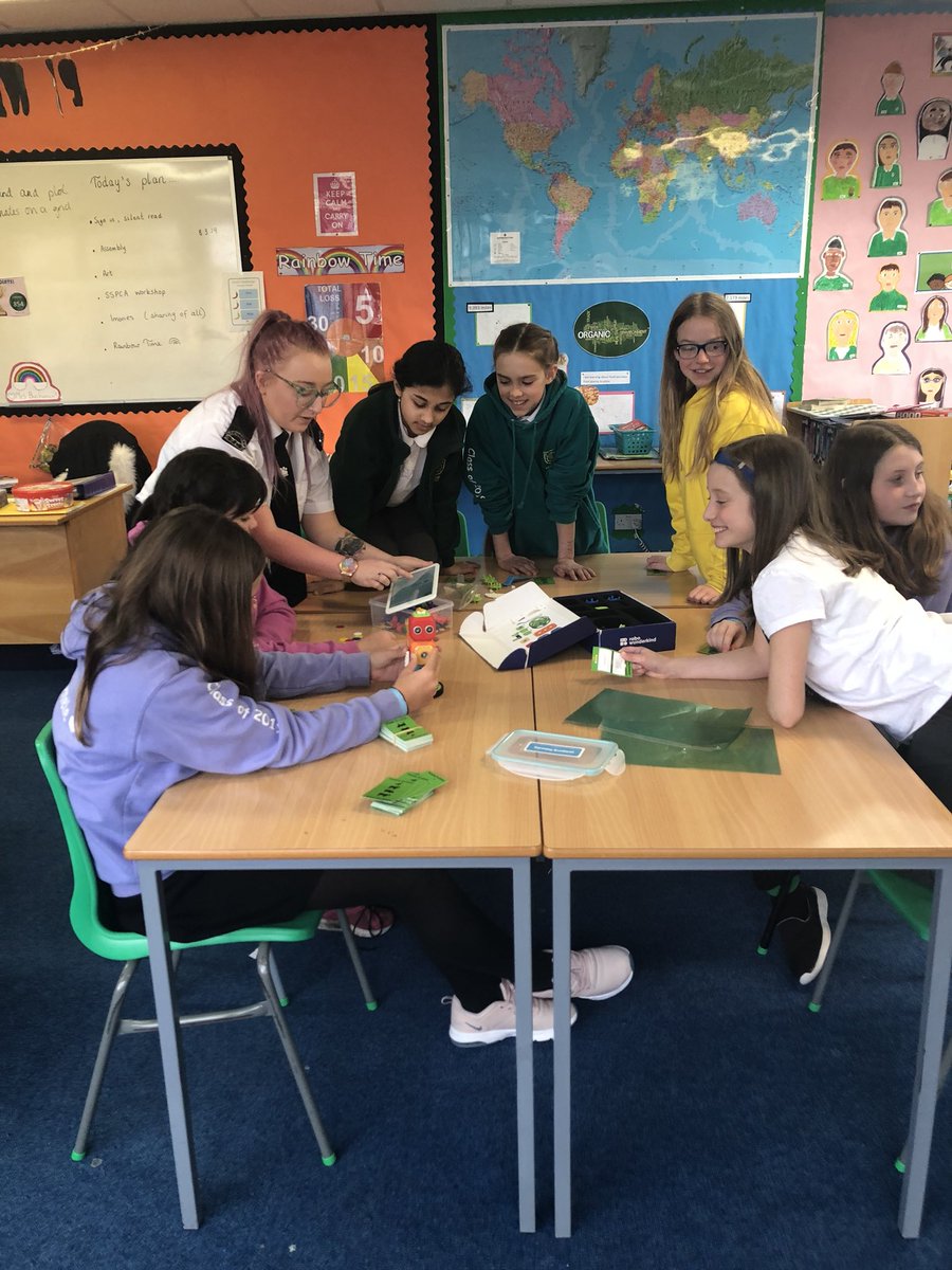 milltimbersch's tweet photo. P7B built a robot chicken and programmed it to move and make noises as part of the SSPCA workshop. What a fun morning! Thanks to Hannah from the SSPCA for the visit. #digitallearning #SSPCA #workingwithoutsideagencies https://t.co/wMKNNBJp7w