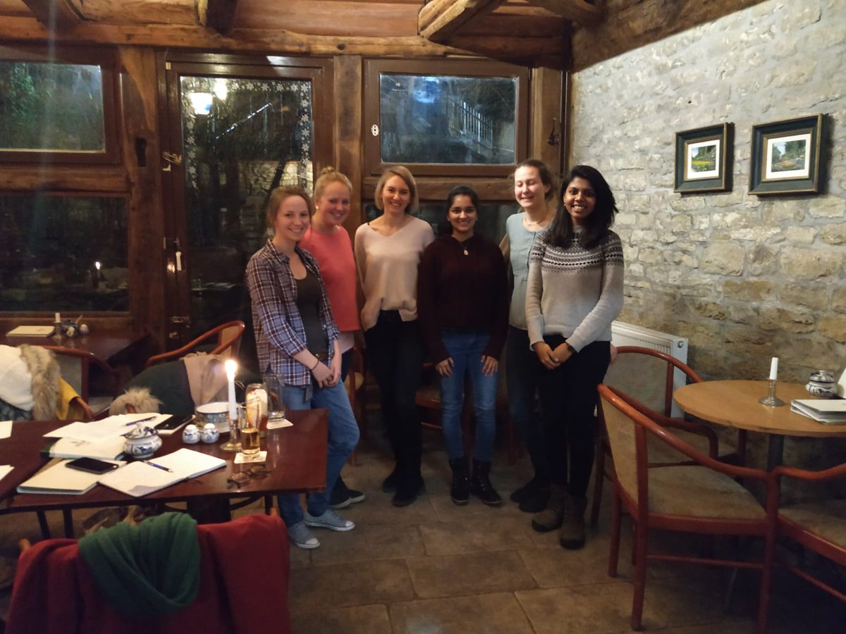 Happy #InternationalWomensDay from this year's all-female team at the #GGNBTimes! 🥳We are very blessed to be in this position, and we intend to use this privilege to shed more light on female role models in science, in this edition. Stay tuned! 
#WomenInSTEM  #WomenInScience