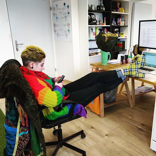 thenamescal's tweet photo. #worklife captured by the awesome @microbrown https://t.co/L6dknKNiGQ https://t.co/67E0LJljeB