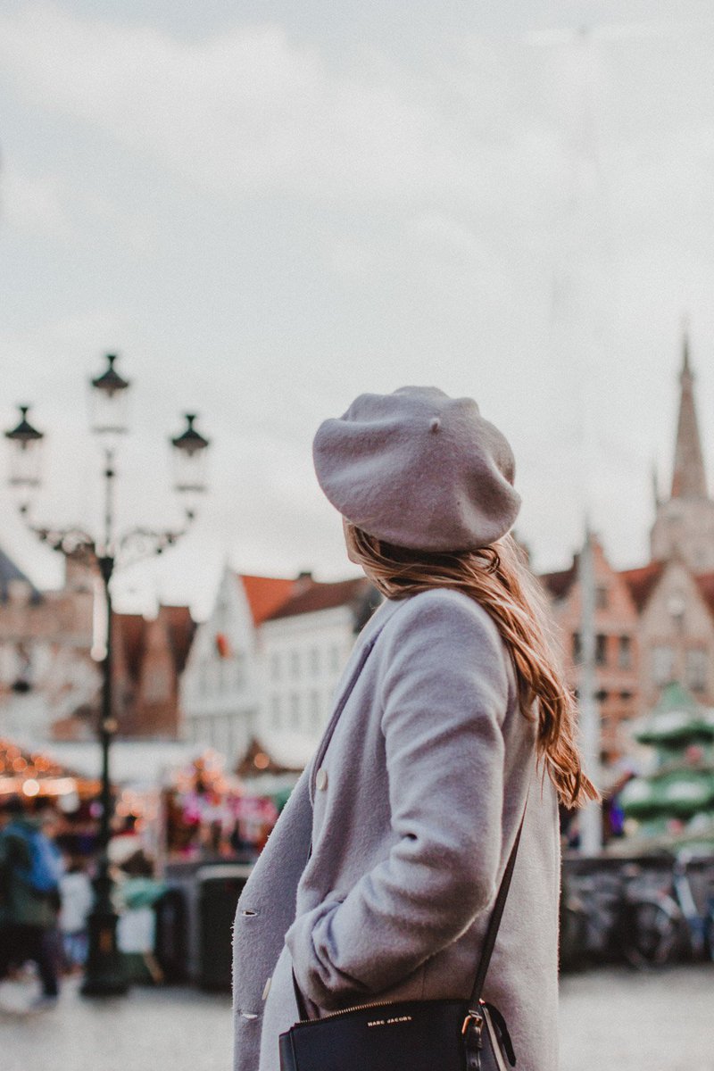 ChelseaDinen's tweet photo. Here's to all the women who decided to go for it. If you're a young woman who's been thinking about taking a solo trip, this blog post is for you: 11 Life-Changing Reasons to Travel Solo in Your Twenties https://t.co/xraExKAe6G #SoloTravel #InternationalWomensDay https://t.co/cC5y8okRcg