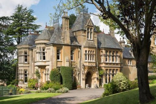 In #Bristol, #property #management can get pricey but we offer #amazing #service at an affordable price. #Property #Management #Bath has been in the #property #management business for the past fifteen years and has amassed to an impressive portfolio of happy clients over years.