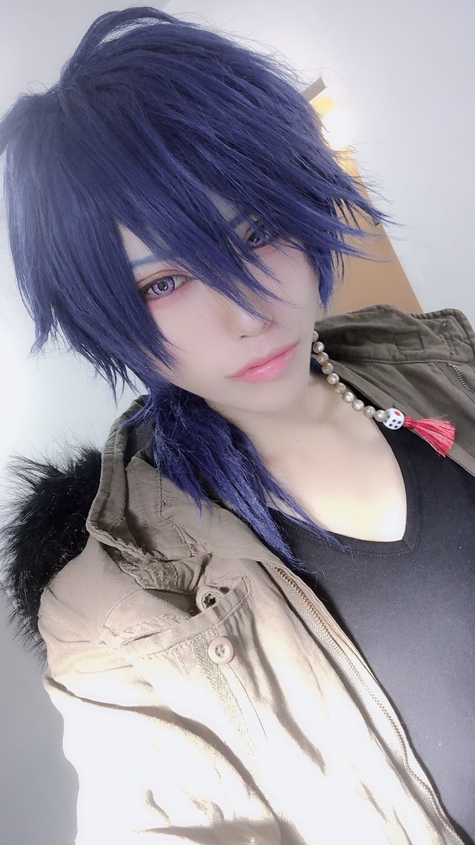 spiral_col's tweet photo. だいすくんの眉毛かくのにエアリーさんのマスカレイドカラフルアイブロウ、ディープブルー使わせていただきました😸🎲✨色浮きせずめっちゃ馴染みよくてとても好き！！！！
ナイスネイビー！！！✊✊✊
#airily_PR https://t.co/HRse0mrNiM