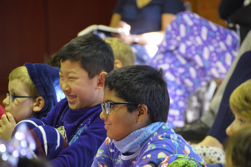 BancroftsPrep's tweet image. Thanks to Vanessa @LondonDreamtime for entertaining everyone at @BancroftsPrep @BancroftsSchool with her stories today We were all engrossed #WorldBookDay