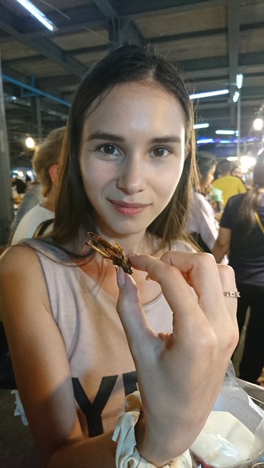 Eat or no? 🤔😃 https://t.co/oIVqTEq7kb