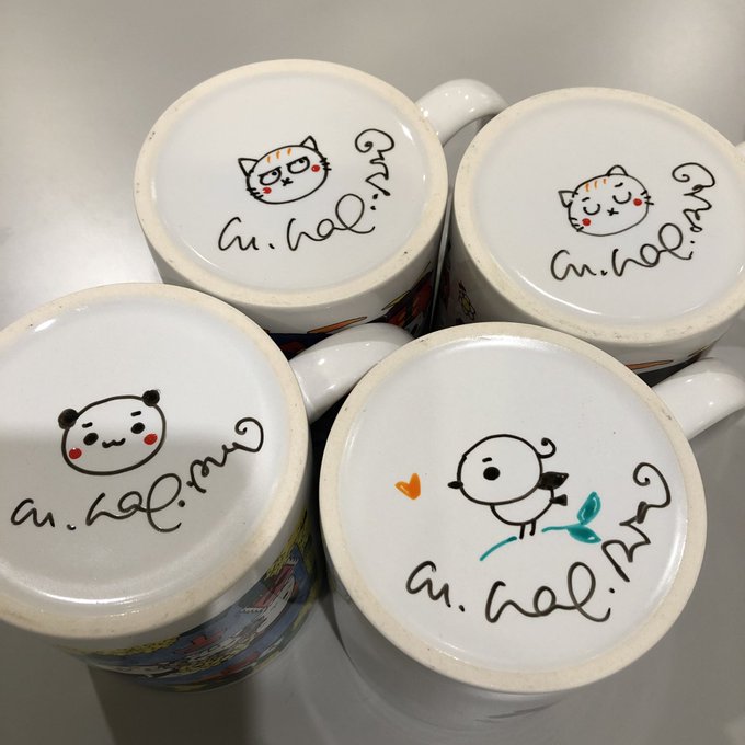 本日漫画ミュージアムにおじゃました際、マグに、とりあえず描けるだけサインしてまいりました〜?
陶器用マーカーなので、洗っても大丈夫!(ゴシゴシこすってはダメです)

#萩岩睦美原画展at北九州市漫画ミュージアム
 #再現画展第2弾北九州 