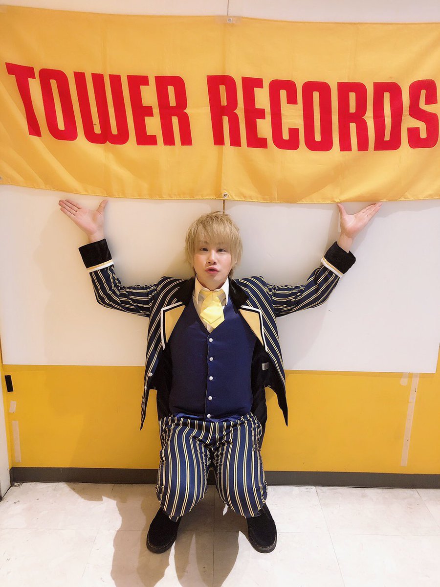 piyo03chun's tweet photo. タワレコ名古屋パルコ店さんでのリリイベ2部もありがとうでした🙇🏻

寒い中来てくれて本当に嬉しかったしたくさん力もらいました🐣💛

今後もリリイベが続いていくけど、みんなの応援よろしくお願いします👯‍♂️

気になってる人もどっかで遊びに来てね🤗

#社会ノ窓
#BESTSETLIST
#リリイベ
#名古屋パルコ https://t.co/55WiCM4bXf