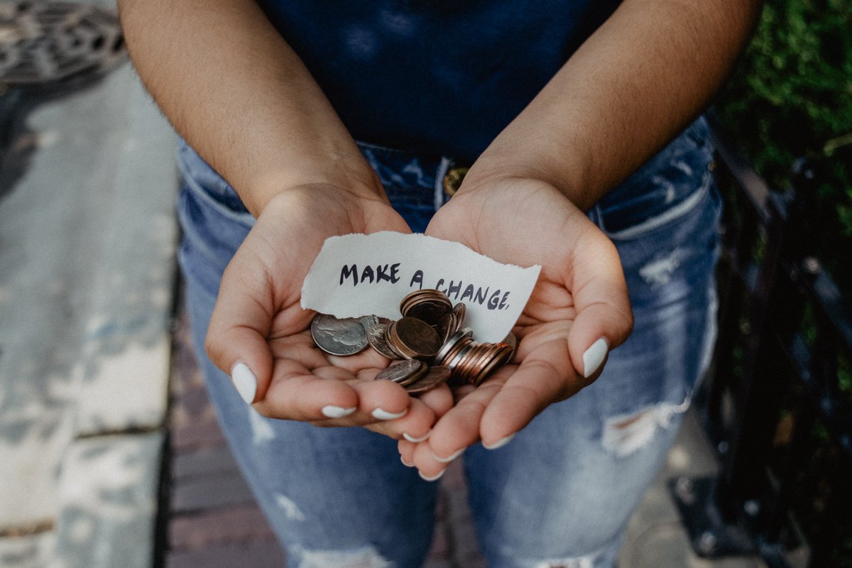 Rohanlicious's tweet photo. 7 Must-Have Social Media Tools for Social Savvy Nonprofits - https://t.co/25NTWJil9d

#SocialMedia #SMTools #NonProfits #Audiense #Hootsuite #Indiez https://t.co/cSbEWcZGRk