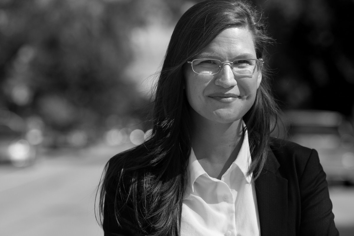 On #InternationalWomensDay2019, I’d like to recognize some Toronto women I had the pleasure of meeting in the last year: @MoreWithMorley, <a href="/TiffanyFordTO/">Tiffany Ford, MBA 🇨🇦</a>, <a href="/ausmalik/">ausma malik</a> and <a href="/chipadovani/">Chiara Padovani</a>. If only they are on our city council now, the budget would be so different.