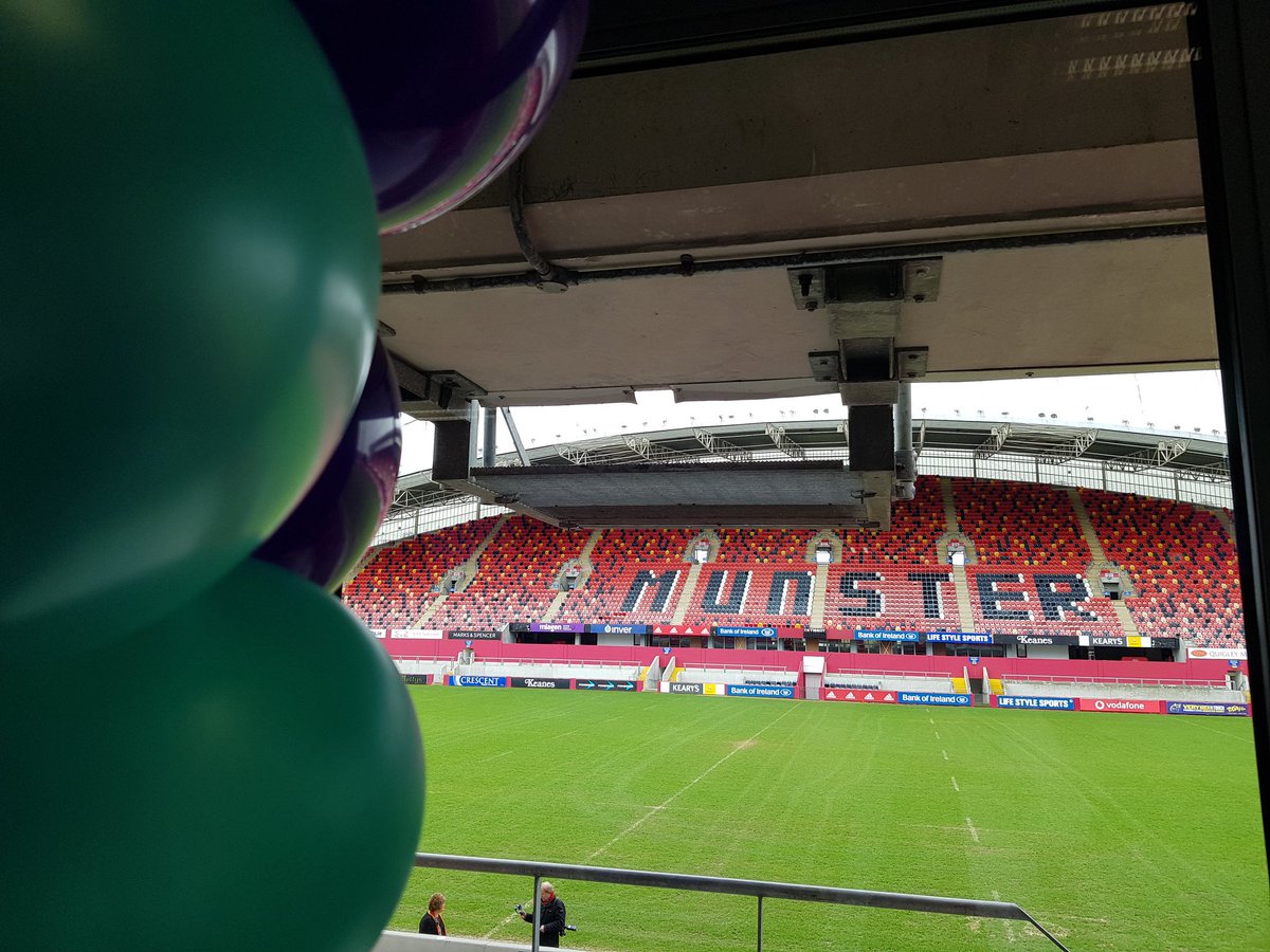 NetworkCork's tweet image. Greetings from @thomondstadium in #Limerick where the #Network_Ireland #IWD2019 event is in full swing! Fantastic turnout and lots of networking #BuildingResilience #StepUp #NetworkCork