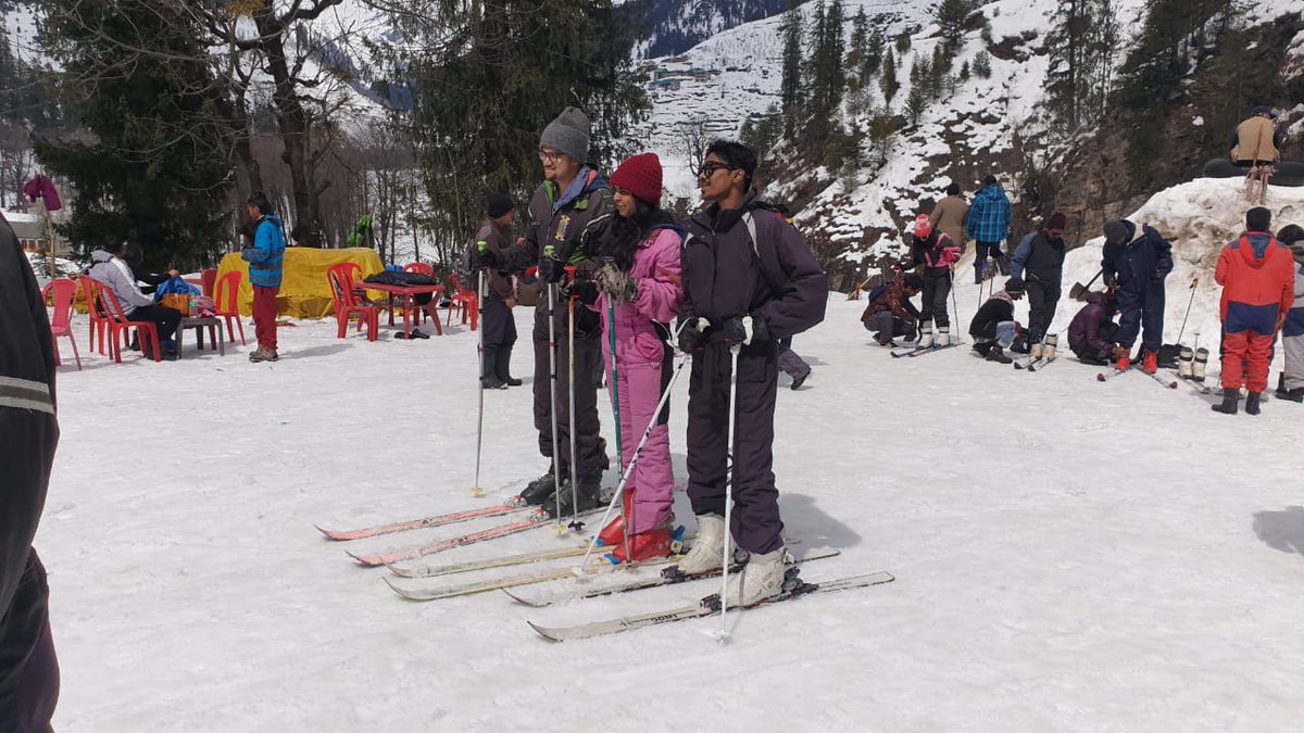 Himachal Tourism tweet media