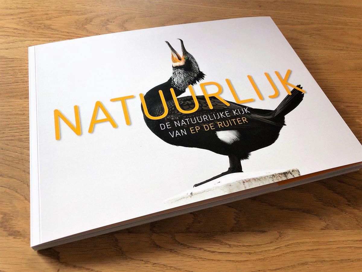 SUPERTROTS ... In samenwerking met Ronald Boiten Boekprojecten maakten we dit schitterende Fotoboek met de titel ‘NATUURLIJK’ voor natuurfotograaf Ep de Ruiter.

Zie voor de foto's uit dit boek inclusief enkele mooie passages ... 

mijndrukker.nl/blogs-tips/sch…