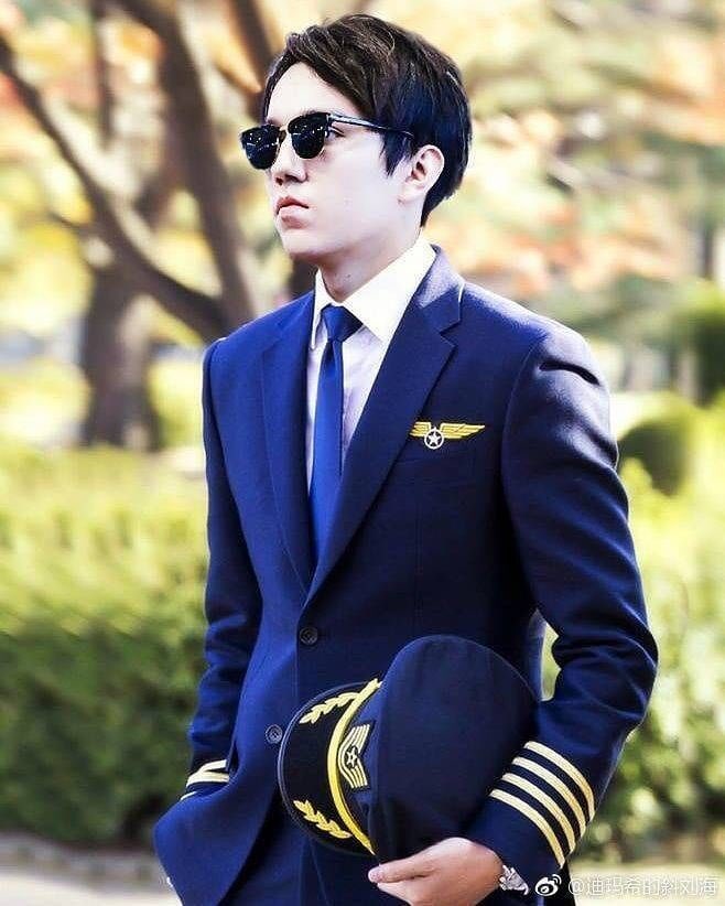 rada__official's tweet photo. #TWBDimash
#WorldsBest
#WorldsBestCBS #WorldBestDimash https://t.co/7rpIAzH3rb