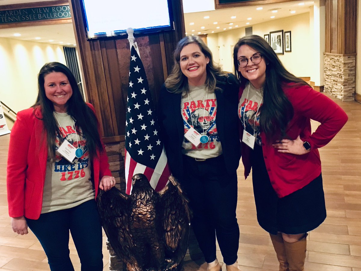 Presenting on #mockelections at #TCSS19 🗳 Reppin’ @SHHS_JCS and @jcityTNschools on #InternationalWomansDay 💃🏼